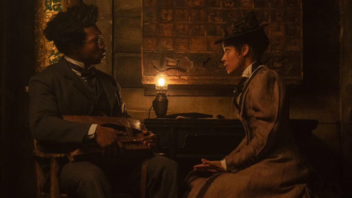 Ravonna meets Victor Timely in 1893 in season two of Loki. 